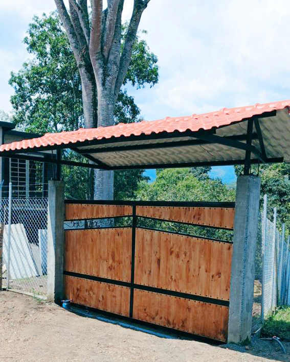 Acceso vehicular